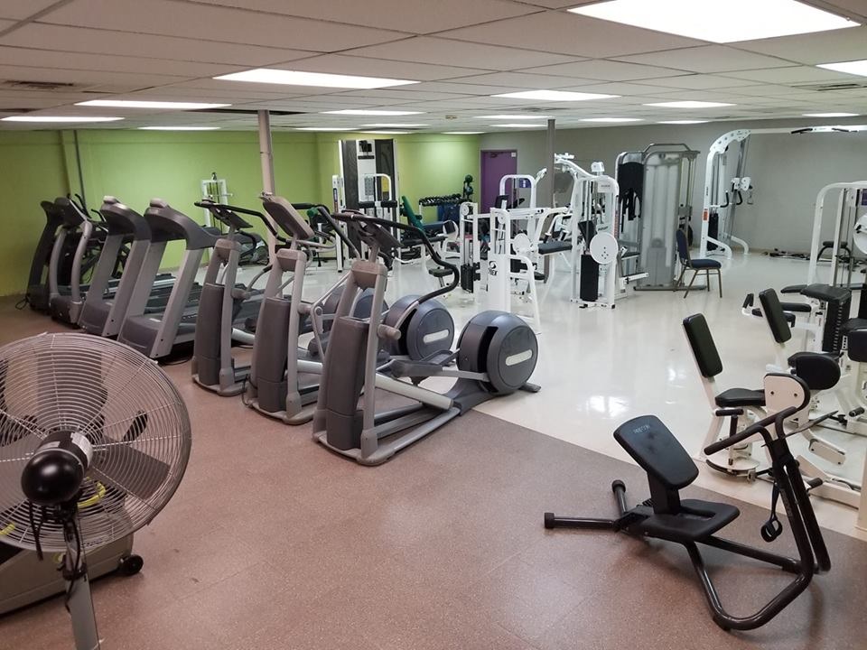 Treadmills and exercise equipment in the fitness room